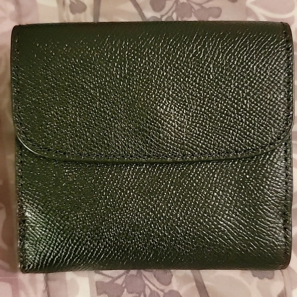 Coach Trifold Wallet - Picture 4 of 4